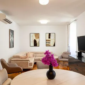 Klara Bacvice Apartment Split
